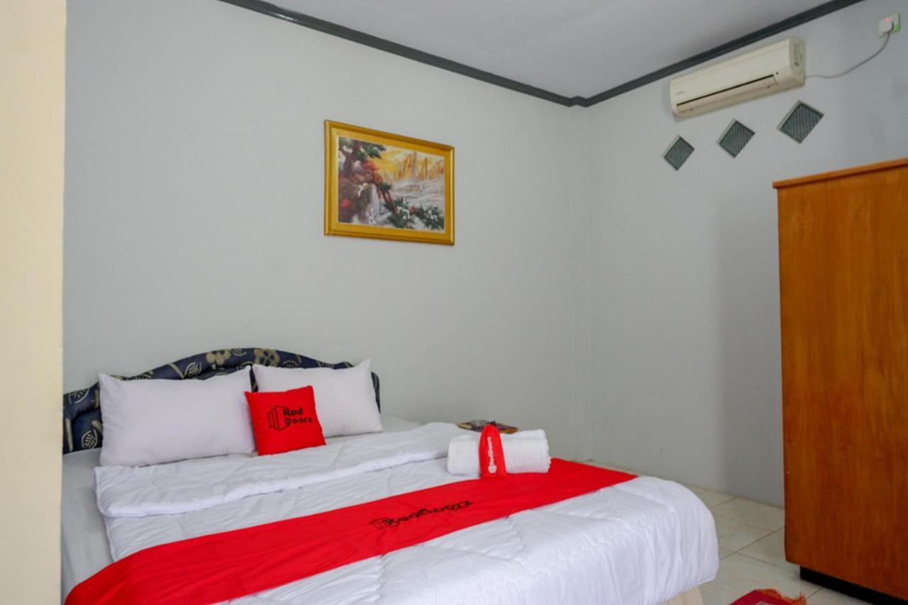 เรดดอร์ซ แอท โฮเต็ล กีนด์ ออเลีย มาเจเน Hotel Majene ภายนอก รูปภาพ
