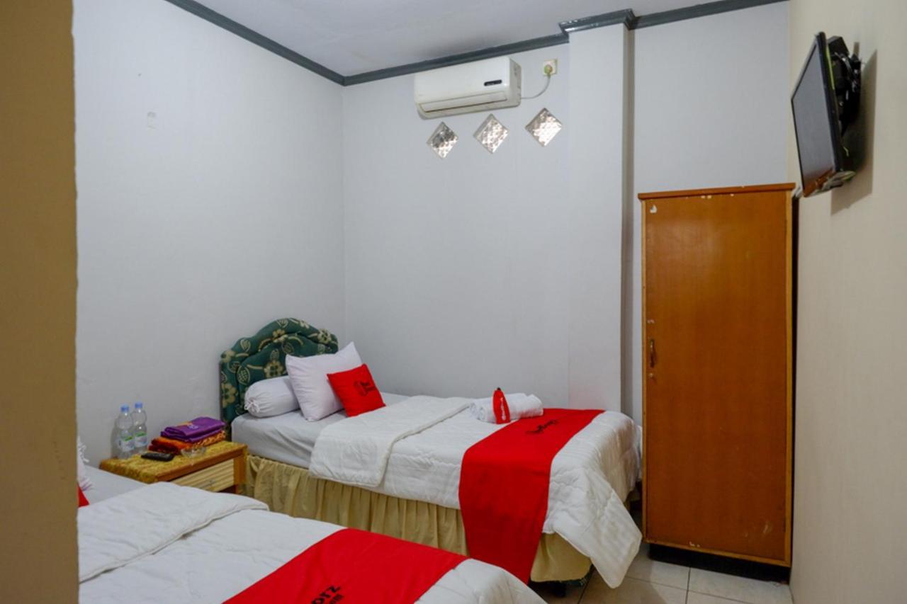 เรดดอร์ซ แอท โฮเต็ล กีนด์ ออเลีย มาเจเน Hotel Majene ภายนอก รูปภาพ